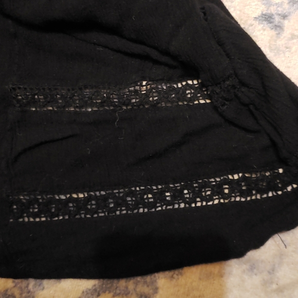 🍍2/$18 Volcom tank top - Picture 2 of 5